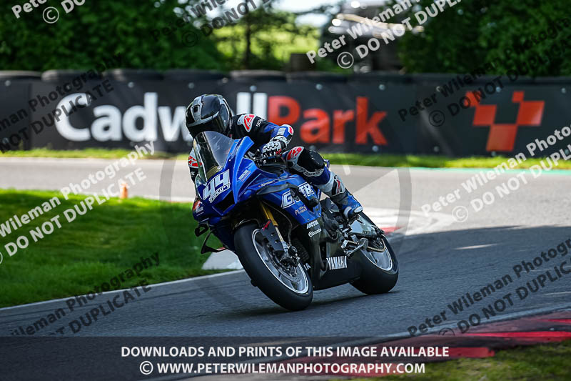 cadwell no limits trackday;cadwell park;cadwell park photographs;cadwell trackday photographs;enduro digital images;event digital images;eventdigitalimages;no limits trackdays;peter wileman photography;racing digital images;trackday digital images;trackday photos